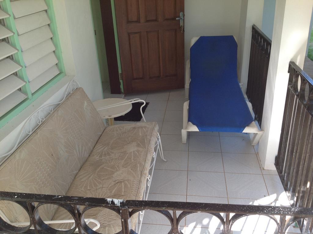 Chillax On Our Farm Guest House Ocho Rios Exterior photo